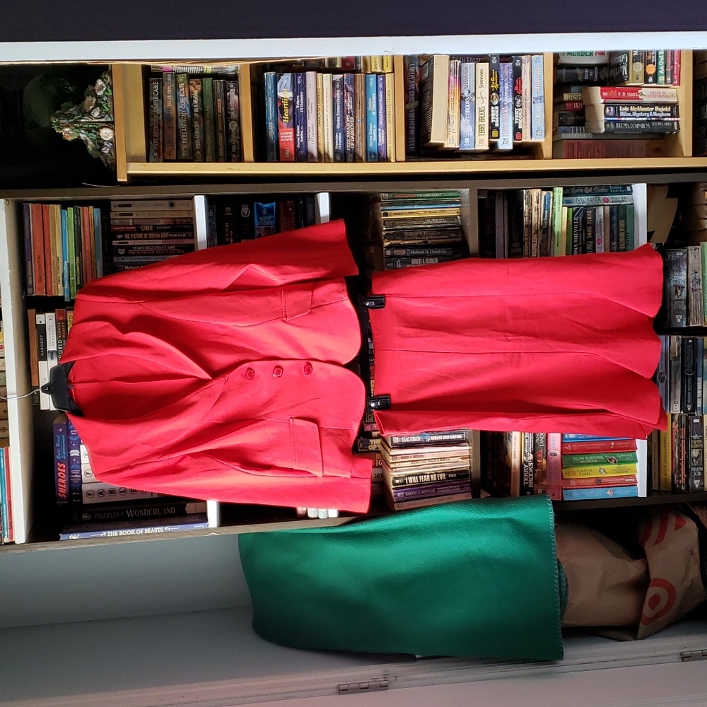 TRUMP Blazer Skirt Suit Set